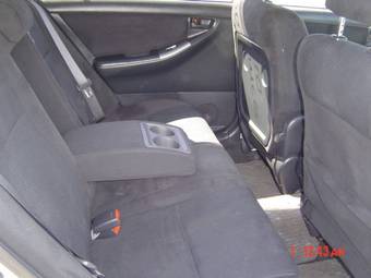 2004 Toyota Allex Images