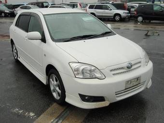 2005 Toyota Allex Pictures