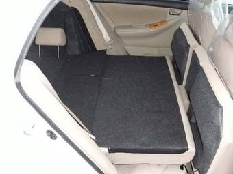 2005 Toyota Allex Photos