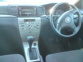 2005 Toyota Allex Photos