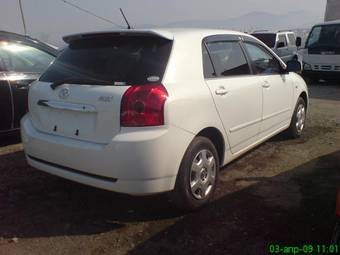 2005 Toyota Allex Photos