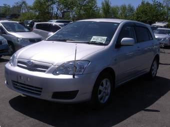 2005 Toyota Allex Photos