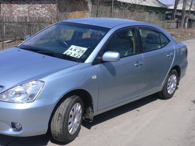 2001 Toyota Allion