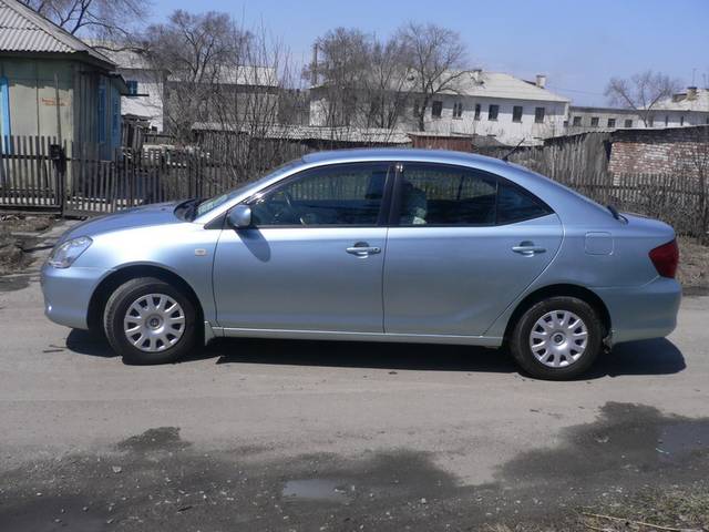 2001 Toyota Allion