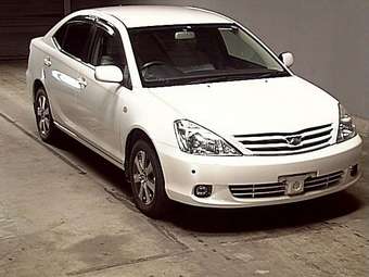 2001 Toyota Allion Photos