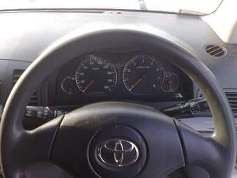 2001 Toyota Allion Photos