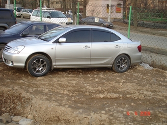 2002 Toyota Allion