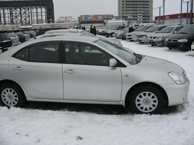 2002 Toyota Allion