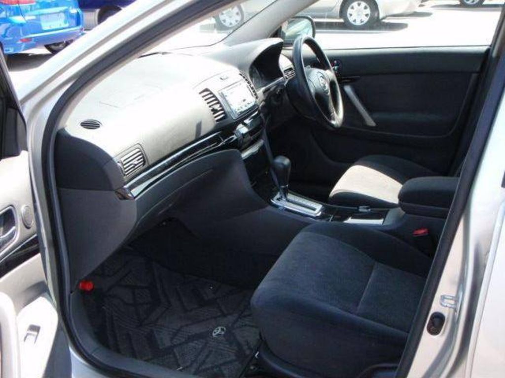 2002 Toyota Allion