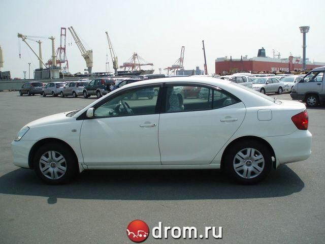 2002 Toyota Allion