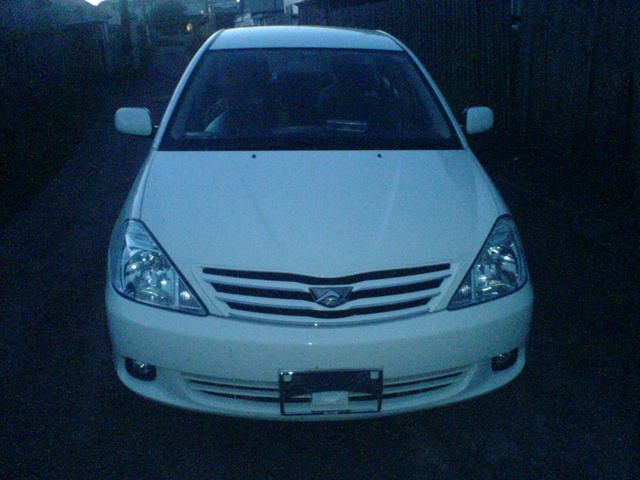 2002 Toyota Allion