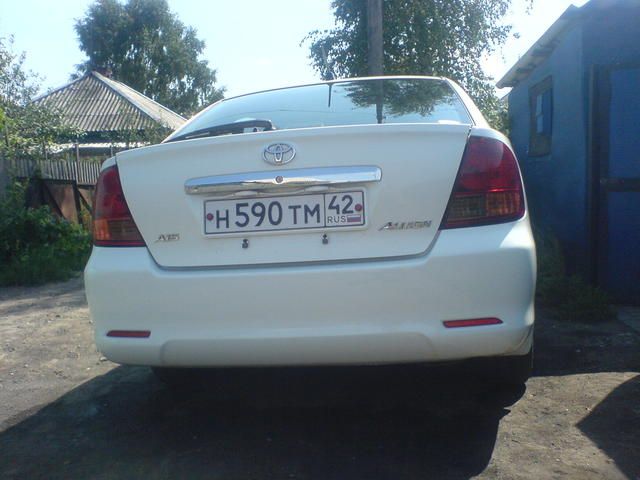 2002 Toyota Allion