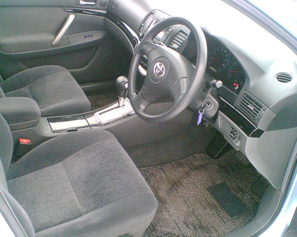 2002 Toyota Allion