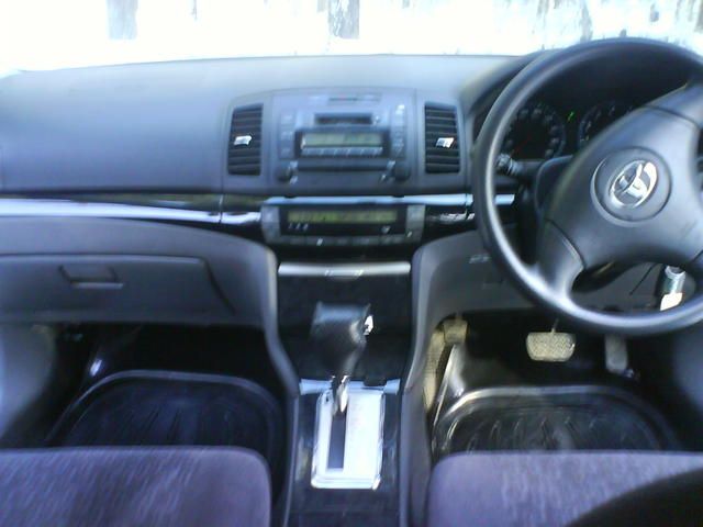 2002 Toyota Allion