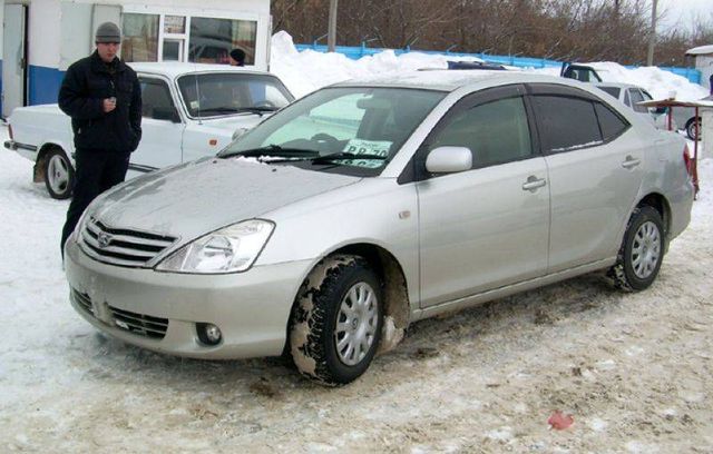 2002 Toyota Allion