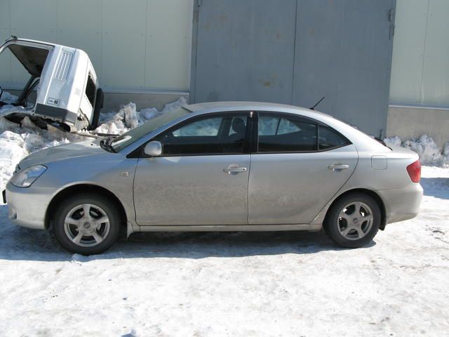2002 Toyota Allion