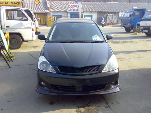 2002 Toyota Allion