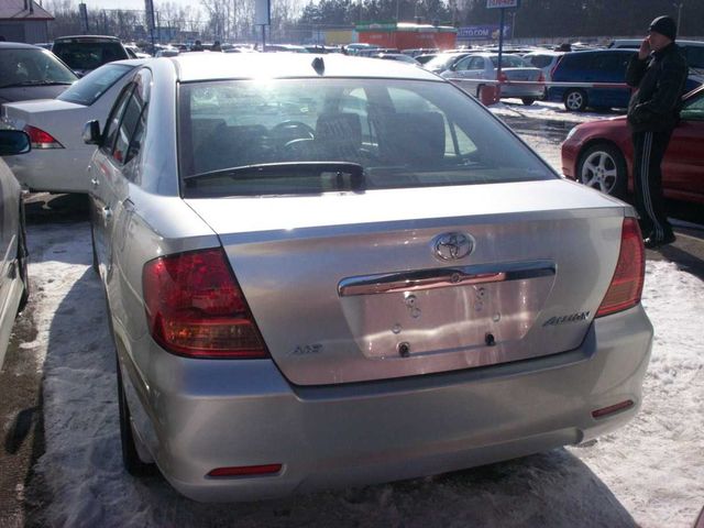 2002 Toyota Allion