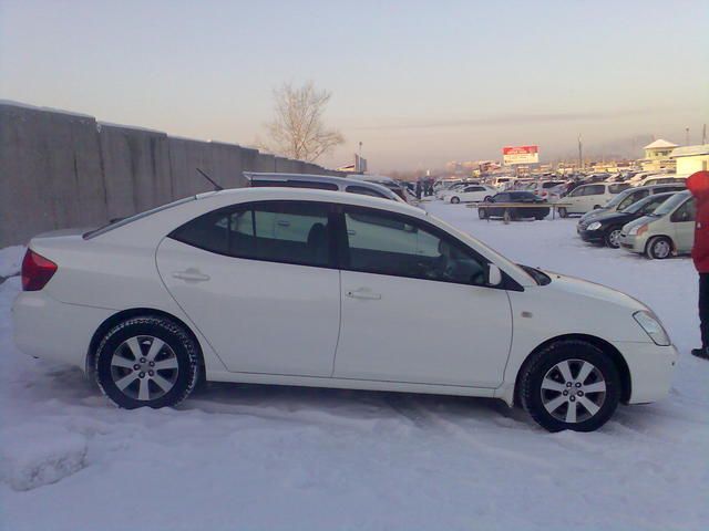 2002 Toyota Allion
