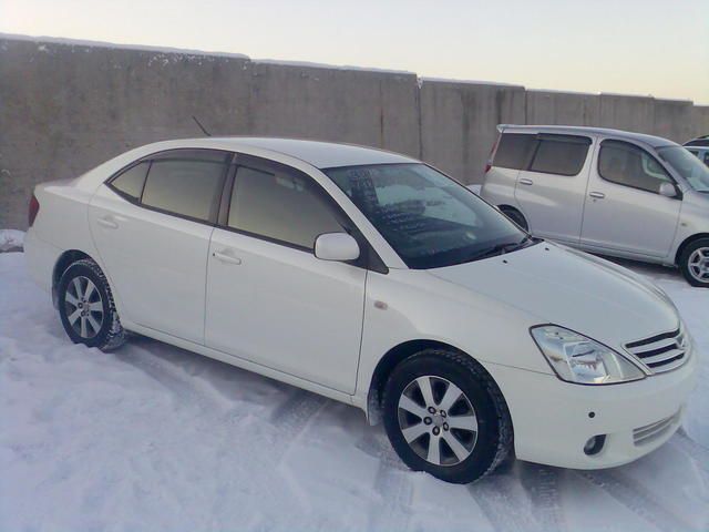 2002 Toyota Allion