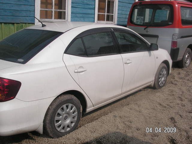 2002 Toyota Allion