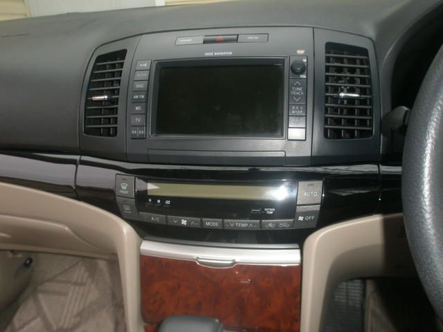 2002 Toyota Allion