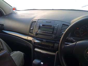 2002 Toyota Allion