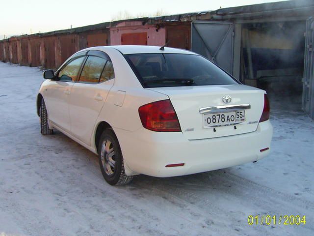 2002 Toyota Allion