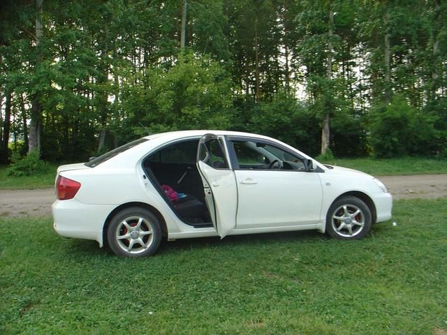 2002 Toyota Allion
