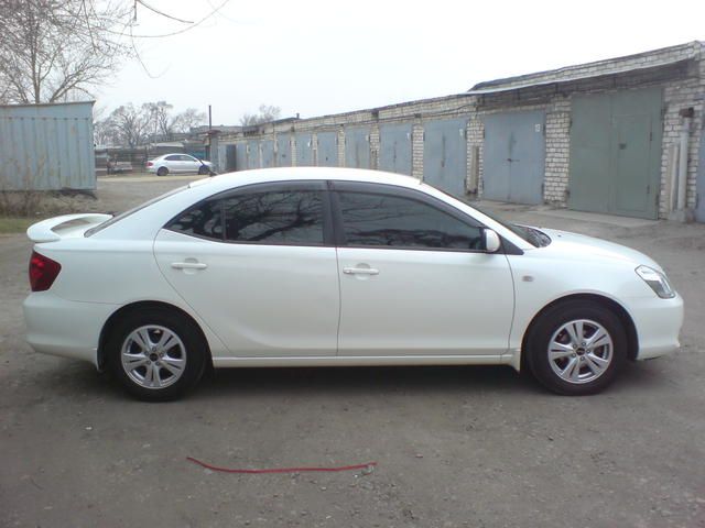 2002 Toyota Allion