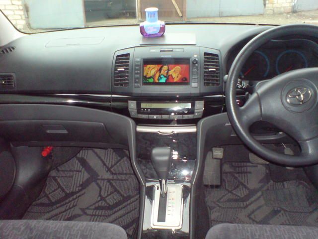 2002 Toyota Allion