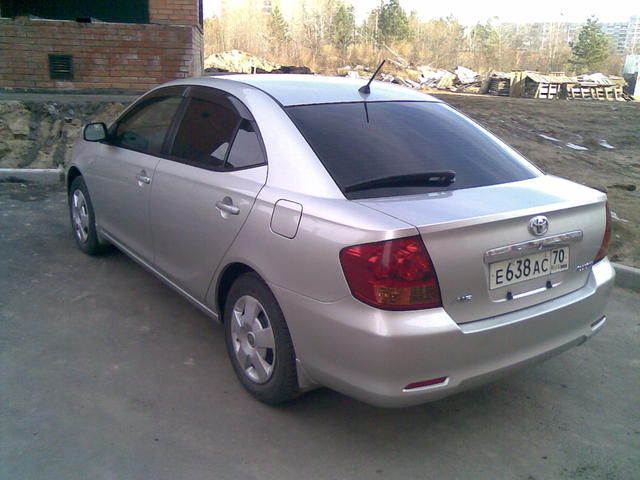 2002 Toyota Allion