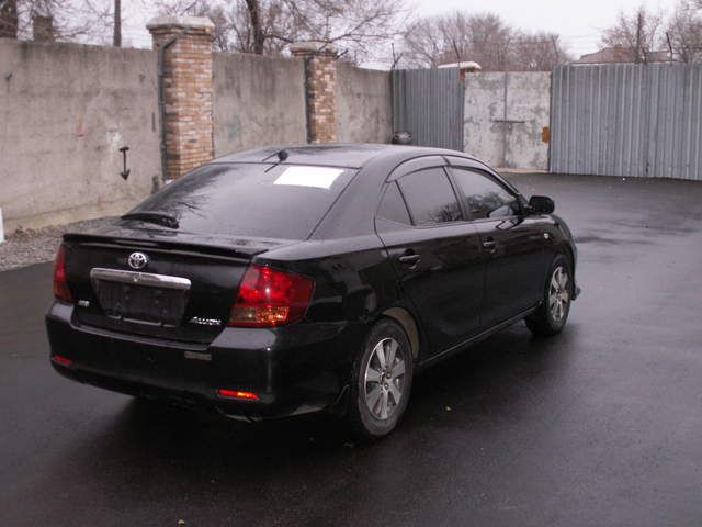 2002 Toyota Allion