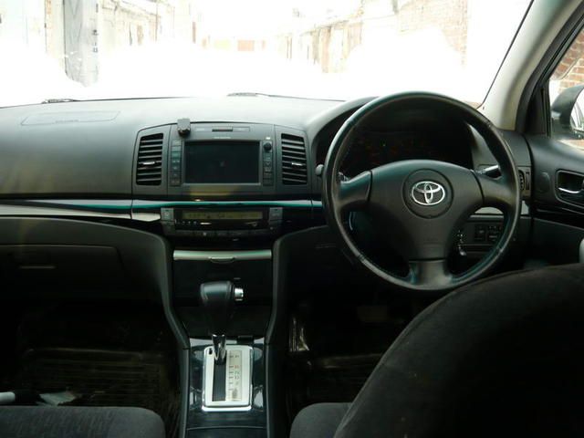 2002 Toyota Allion