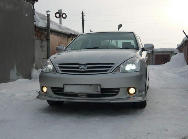 2002 Toyota Allion