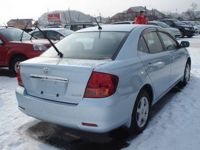 2002 Toyota Allion