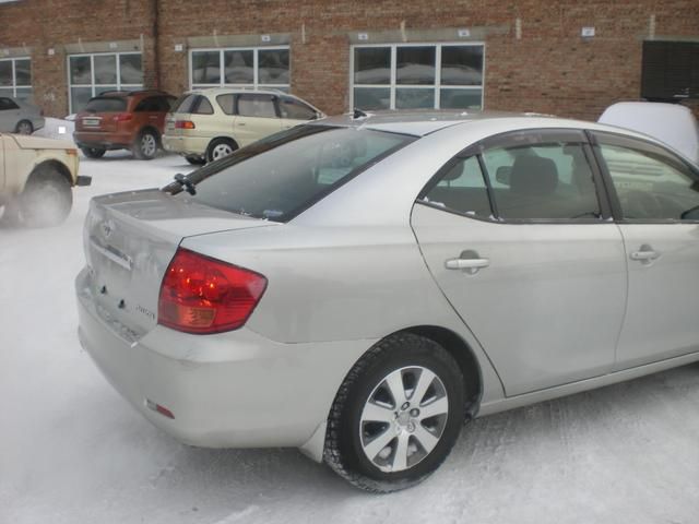 2002 Toyota Allion