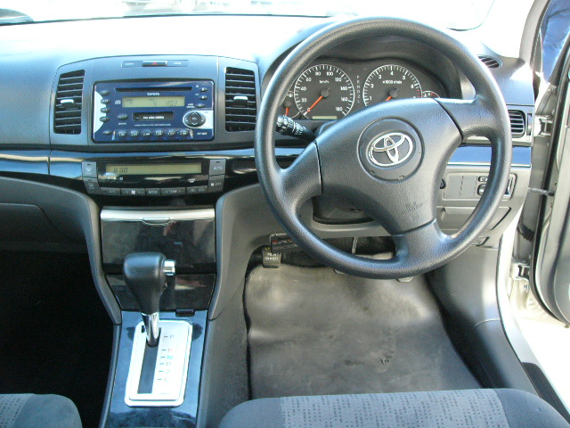 2002 Toyota Allion Images