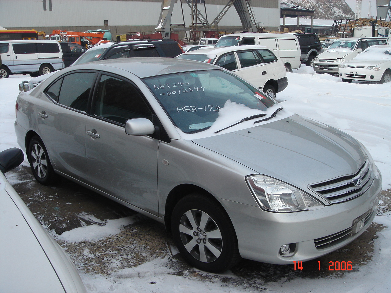 2002 Toyota Allion Photos