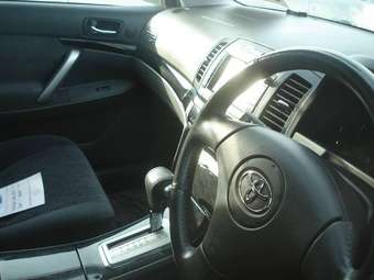 2002 Toyota Allion Photos