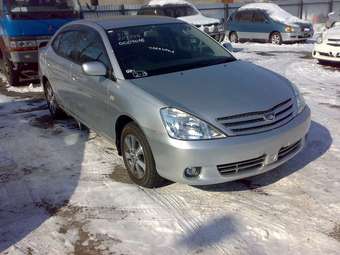 2002 Toyota Allion Pics