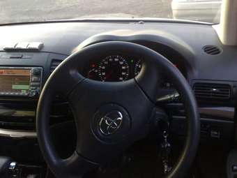 2002 Toyota Allion Pictures