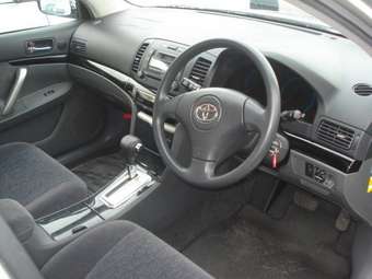 2002 Toyota Allion Pictures
