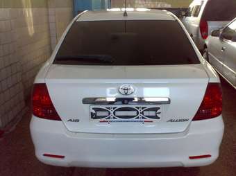 2002 Toyota Allion Photos