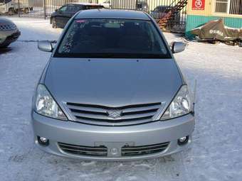 2002 Toyota Allion Photos