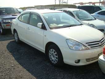 2002 Toyota Allion Pics