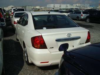 2002 Toyota Allion Photos