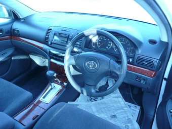 2002 Toyota Allion Photos