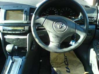 2002 Toyota Allion Photos