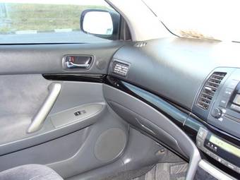 2002 Toyota Allion Photos
